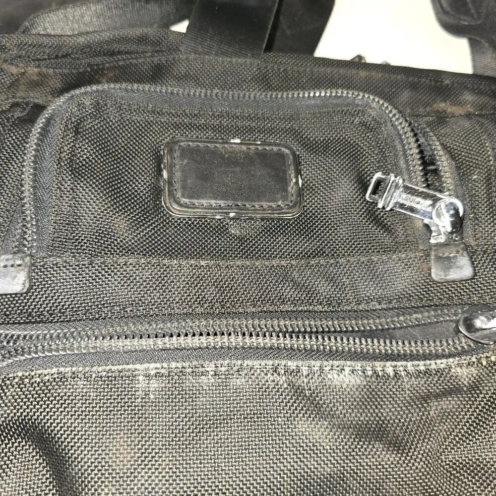 Tumi T-Pass 26516DH Black Nylon Shoulder Bag 16” Front Zipper Broken